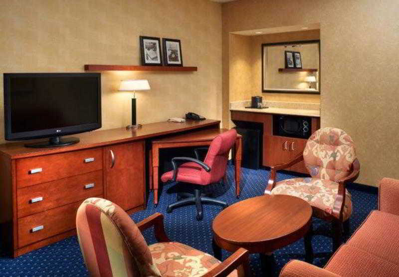 Courtyard By Marriott Chicago Naperville Kültér fotó
